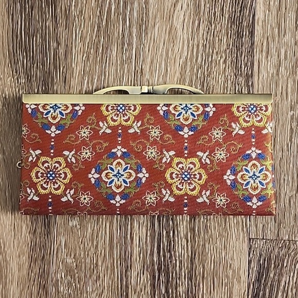 Bohemian Style Slim Clasp Wallet - Picture 1 of 5